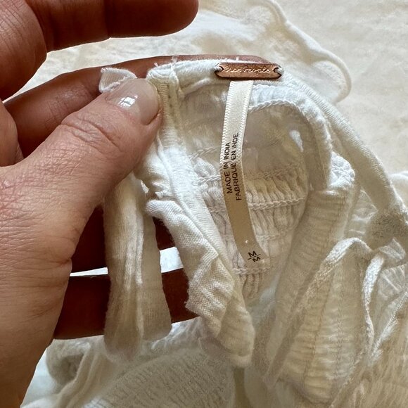 Free People Smocked Open Back Peplum Cotton Top Size M Ivory/White - Picture 4 of 4